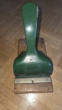 Alter LOCHER Lochmacher