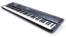 Alesis QS7 Digital Synthesizer