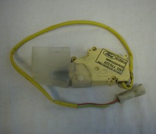 ZV Zentralverriegelung Stellmotor hinten 88BB-A220K78-BB passend für FORD SIERRA