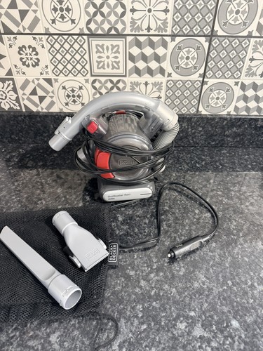 Black decker dustbuster - black+decker,