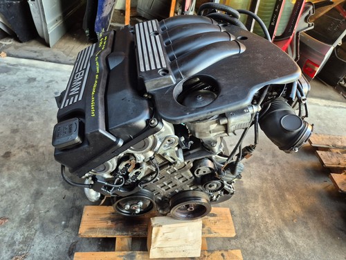 Motor bmw 320i e90 - 320i, benzin