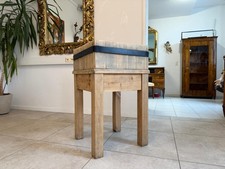 Ländlicher Bauerntisch