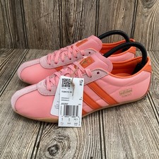 Adidas Women's Size 7.5 Tokyo