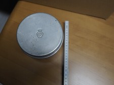 Goldschmiedewerkzeug - Juwelierbedarf  alt/antik - hier: Blechdose rund, Gekrätz