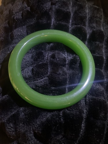 Natürlicher grüner jade - natürlicher,