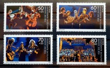 Berlin 1988 ** Satz Mi 807-10 Jugend musiziert Klavier Bläser Gitarre (3532C)