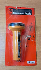 Taschenlampe mit Schnur in