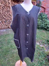 Kittelschürze in schwarz, weiß gepunktet und glänzend Gr 48 -NEU-