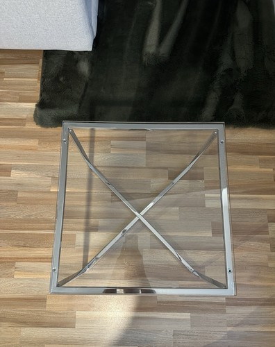 Kleiner beistelltisch silber - silber, /