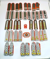 Konvolut original DDR NVA Fallschirmjäger Schulterstücke Soldat - Oberst 20 Paar