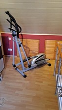 Verkaufe Crosstrainer, wenig benutzt,mit electronischer Anzeige, techn. iO.