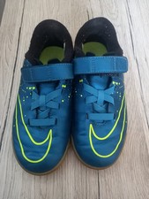 Hallenschuhe Nike - Größe