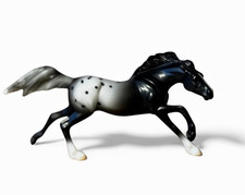 Breyer Stablemates Black