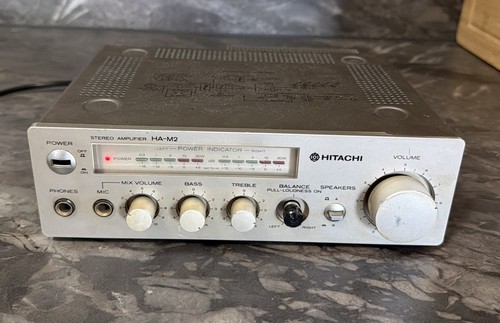 Hitachi stereo amplifier - stereo,