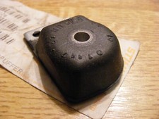 NEU Original Stihl 042 AV 048 AV AV Dämpfer Ringpuffer 1117 790 9907