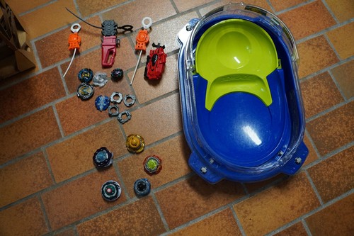 Beyblades sammlung inkl arena - inkl.,