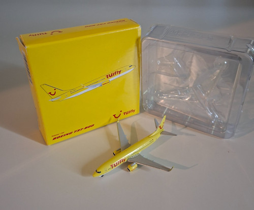 Herpa wings 500 tuifly - herpa,