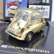 Revell 1:18 Golden 2000 Series