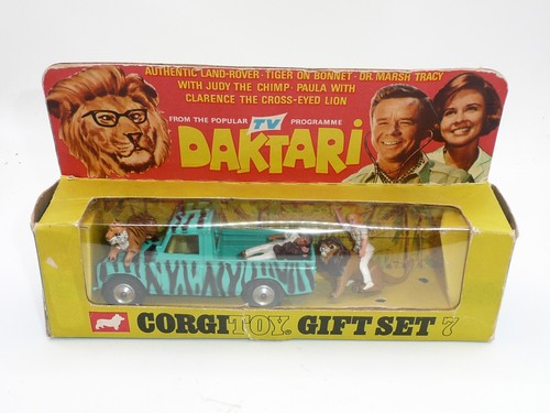 Corgi gift set - gift, daktari