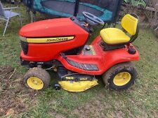 John Deere X300 Rasentraktor 2-Zylinder 17PS mit Mulchmähwerk + 1-Achs-Anhänger