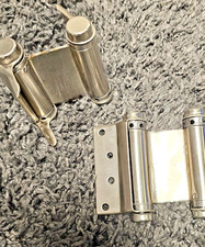 Edelstahl Doppelscharnier 9 cm für Pendeltür / Saloon Tür – Schwingtürband