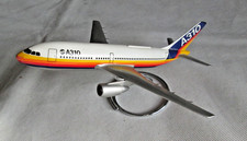 Reisebüro Modell A310 Airbus ca. 23 cm   siehe Fotos