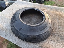 NOS 4.80 4.00 X 8 REIFEN