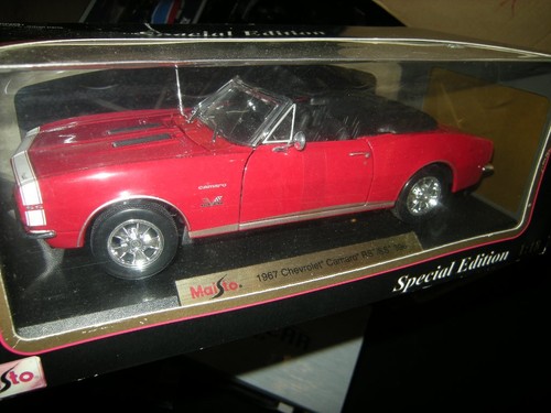 Maisto chevrolet camaro - 1:18,