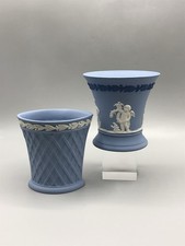 2 Wunderschöne Wedgwood Vasen