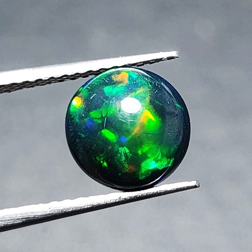 Natürlicher schwarzer opal - natürlicher,