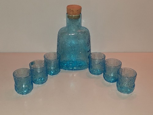 Flasche mit kleinen - flasche, gläsern