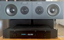 Alesis RA100 Reference Amplifier + 2 Alesis Monitor One Speakers