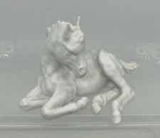 23670/ AK Kaiser liegendes Fohlen Pferd 525 Bisquit Porzellan Figur Höhe 6,5 cm