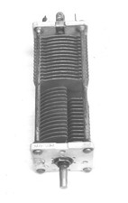 Drehkondensator 28 pF bis 330 pF, für KW Endstufen, gebraucht