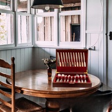 Besteckkasten aus Holz