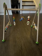 Holz Spielbogen Hess Bär