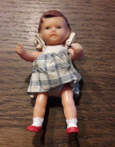 Kleine alte puppenstuben puppe - alte,