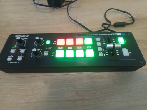 Roland sdi live streaming - roland, live-streaming
