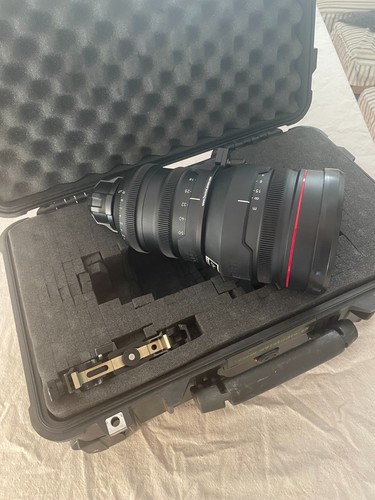 Red cinema camera lens - camera, pro