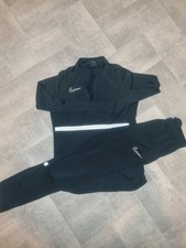 Nike Dri Fit Trainingsanzug
