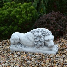 Löwe liegend Steinfigur H.37 cm 75 x 26 cm Grau 85 kg Weißbeton frostsicher