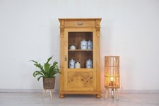 schönes schmales Gründerzeit Vertiko, Vitrine in Weichholz von "Antik-Lux"