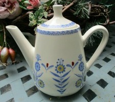 Kleine alte Kaffeekanne