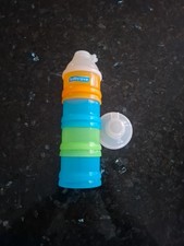 Lebensmittelbehälter. Baby Milchpulver Box  Breiplulver Lagerung 2 Aufgießdeckel