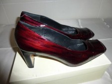 Damen Pumps Gr. 38,5 +