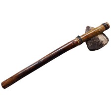 Steinzeit Nachbau Steinaxt aus