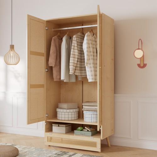 Kleiderschrank