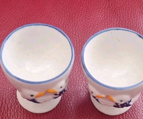 Eierbecher auf fuß - eierbecher,