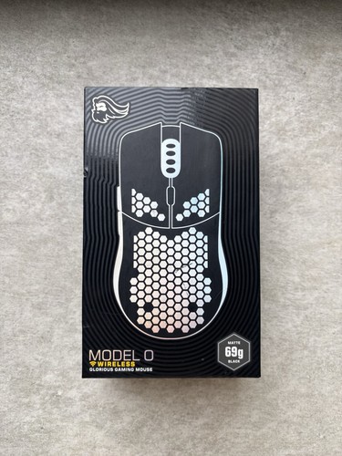 Glorious model wireless - model,