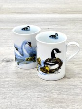 2 wunderschöne Tassen mit